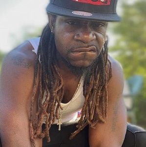 Meet your Posher, Tyrone